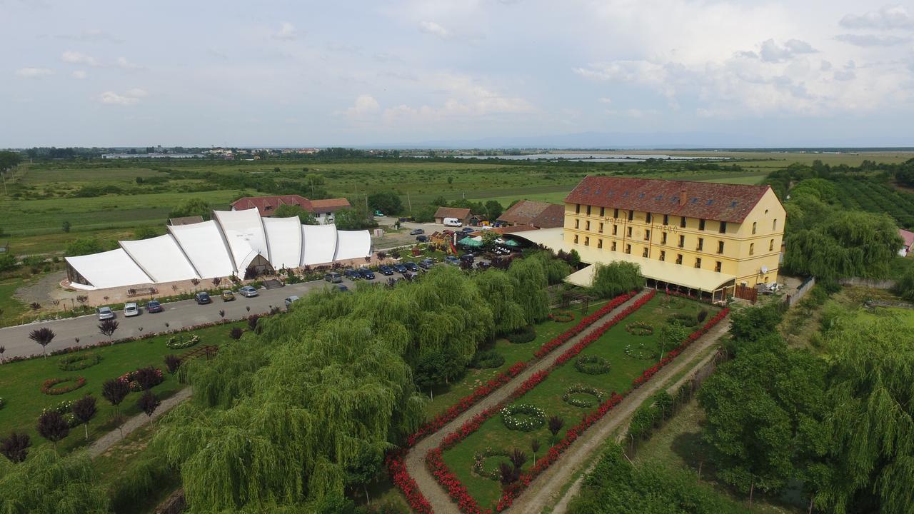Hanul Moara Cu Noroc Ineu  Dış mekan fotoğraf